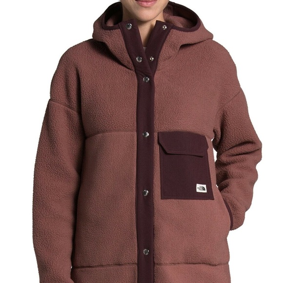 The North Face Women's Fleece Jacket - - Picture 2 of 7